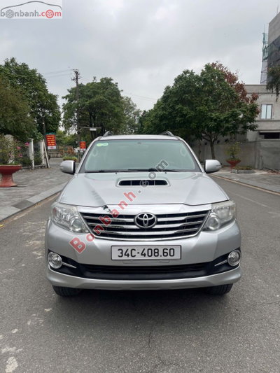 Xe Toyota Fortuner 2.5G 2015