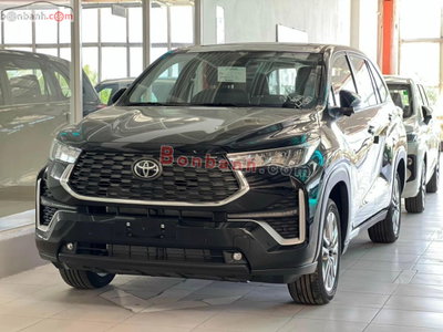 Xe Toyota Innova Cross HEV 2.0 CVT 2026