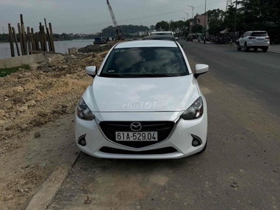 Mazda 2 2018 Trắng