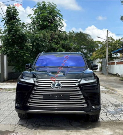 Xe Lexus LX 600 2021