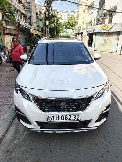 Peugeot 3008 2019 Trắng 130.000 km