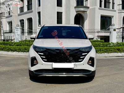 Xe Hyundai Custin Cao Cấp 1.5T 2025
