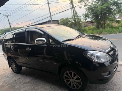 Toyota Innova 2006 G - 248000 km