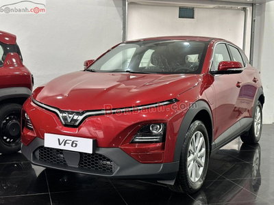 Xe VinFast VF6 Eco 2026