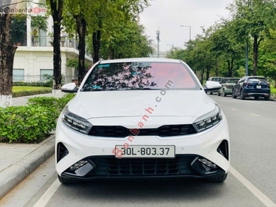 Xe Kia K3 Premium 1.6 AT 2022
