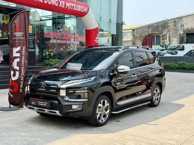 Mitsubishi Xpander Cross 2024 Đen - Odo 19.100 km