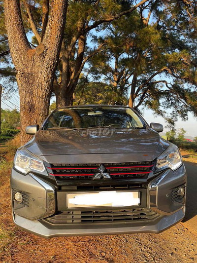 Mitsubishi Attrage 2021 CVT PREMIUM Xám
