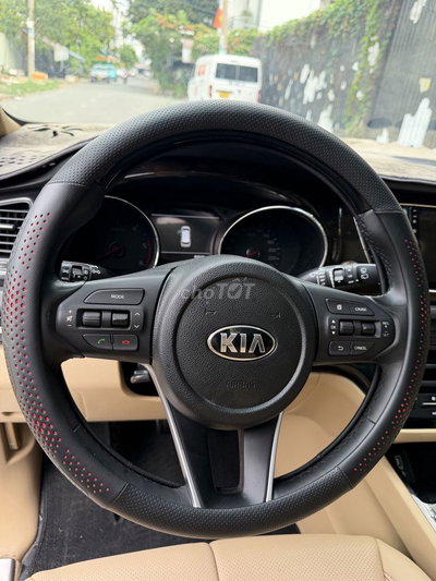 Kia Sedona Full Premium