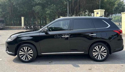 Mitsubishi Outlander 2022 CVT Đen