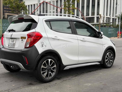 VinFast Fadil 2019 pluss một chủ lốp theo xe