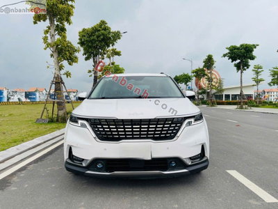 Xe Kia Carnival Signature 2.2D 2023