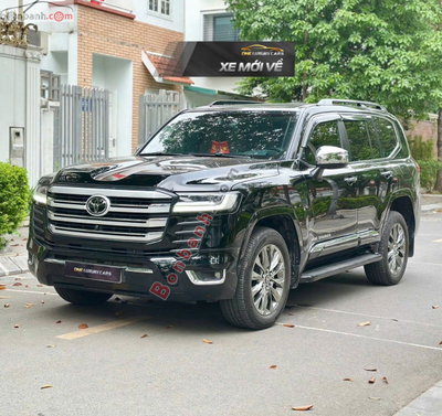 Xe Toyota Land Cruiser 3.5 V6 2023