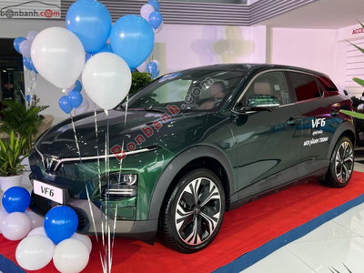 Xe VinFast VF6 Plus 2026