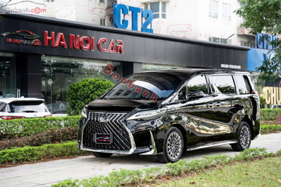 Xe Lexus LM 350 2022