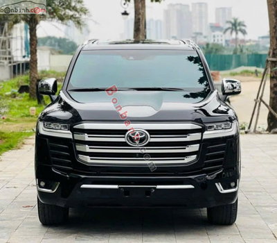 Xe Toyota Land Cruiser 2026