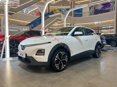 Xe VinFast VF6 Plus 2026