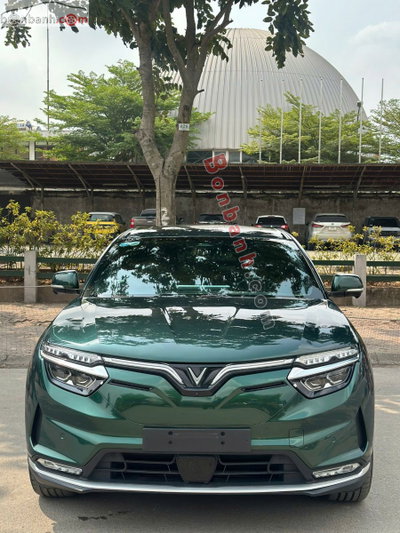 Xe VinFast VF8 Plus AWD 2023