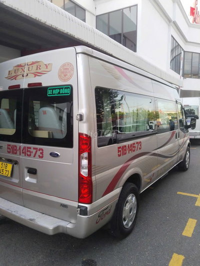 Ford Transit 2014 xe công ty rất đẹp