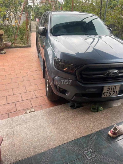 Ford Ranger 2019 XLS 2.2L 4x2 AT - 60000 km