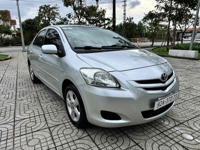 Toyota Vios Bạc Số tự động 5 chỗ