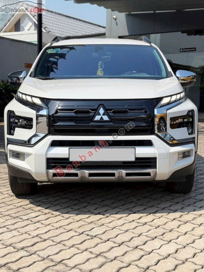 Xe Mitsubishi Xpander Cross 1.5 AT 2024