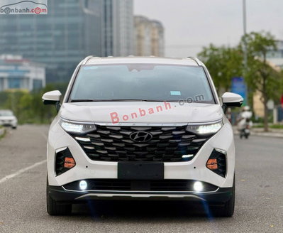 Xe Hyundai Custin Cao Cấp 2.0T 2023