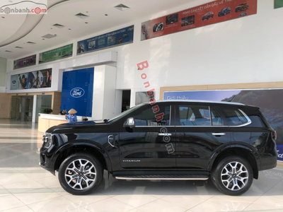 Xe Ford Everest Titanium Plus 2.0L 4x4 AT 2026
