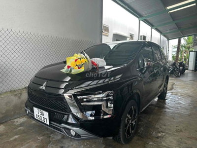 Mitsubishi Xpander 2022 AT Premium - 140000 km