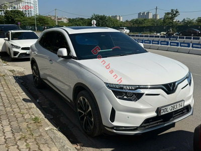 Xe VinFast VF8 Plus AWD 2025