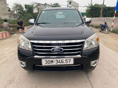 Ford Everest 2013 Đen