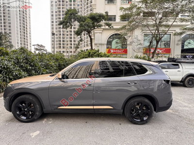 Xe VinFast Lux SA 2.0 Plus 2.0 AT 2019