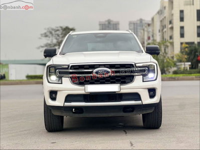 Xe Ford Everest Titanium Plus 2.0L 4x4 AT 2022