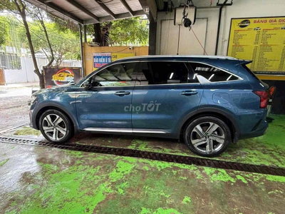 Kia Sorento 2021 Luxury 2.2 AT - 116000 km