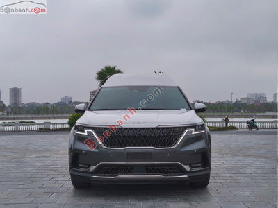 Xe Kia Carnival Royal 2.2D 2022