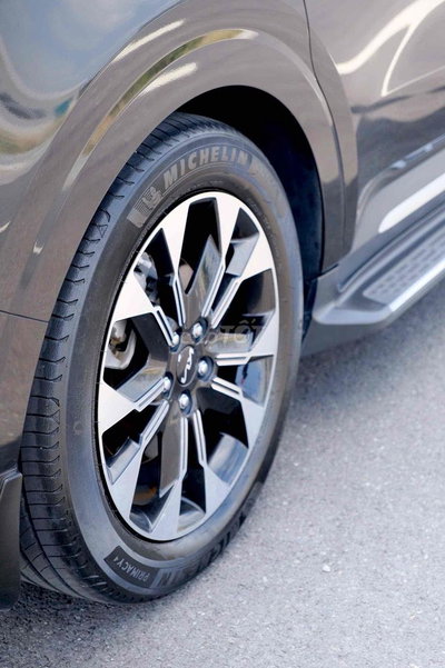 KIA Carnival Signature 2022 27.000 km Đen