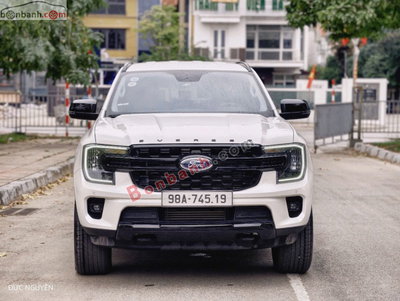 Xe Ford Everest Sport 2.0L 4x2 AT 2024