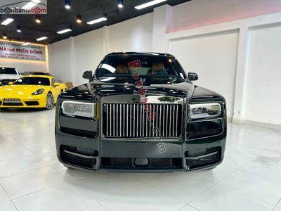 Xe Rolls Royce Cullinan Black Badge 6.75 V12 2022