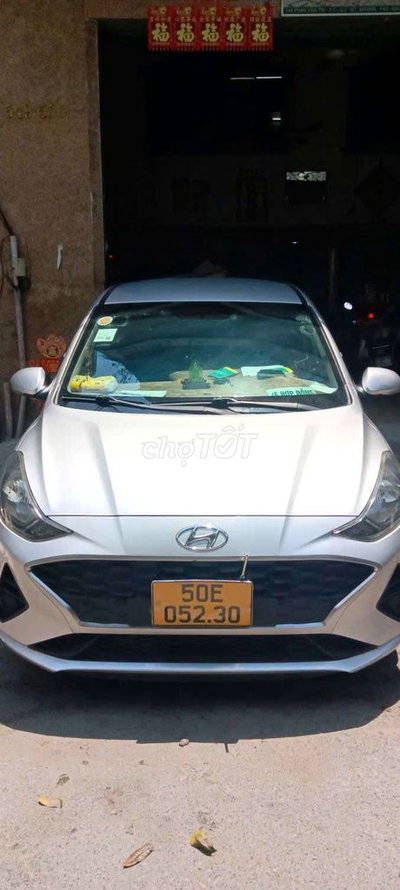 Hyundai i10 2022 Số sàn 84000 km Bạc