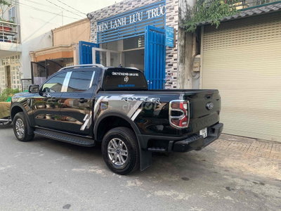 Ford Ranger XLS 1 cầu Đen 39000 km