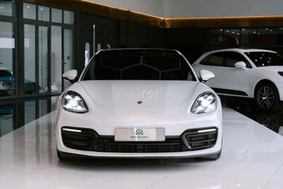 Porsche Panamera 4 Executive 2020