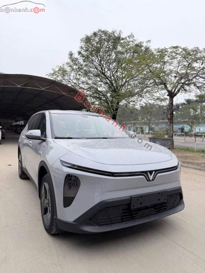 Xe VinFast VF MPV 7 AT 2026