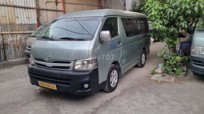 Toyota Hiace 2011 Van 3C 940kg MÁY DẦU