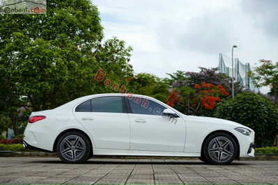 Xe Mercedes Benz C class C300 AMG 2025