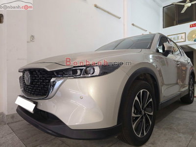 Xe Mazda CX5 Premium 2.0 AT 2025