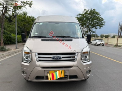 Xe Ford Transit Luxury 2019