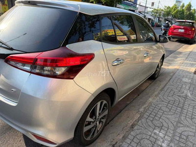 Toyota Yaris Bạc số tự động