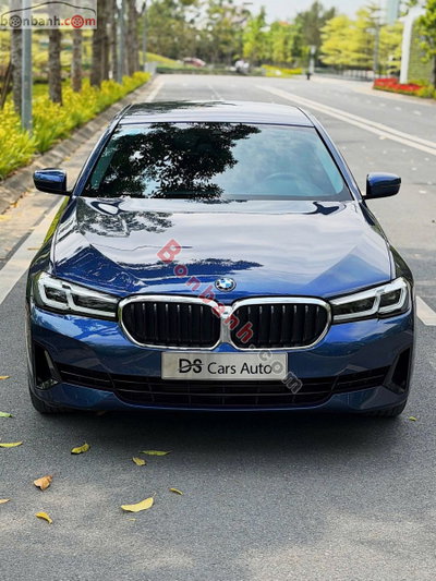 Xe BMW 5 Series 520i Luxury Line 2022