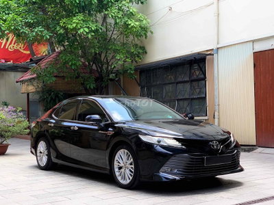 Toyota Camry 2.5Q 2020 Nhập Thái Biển SG Cực Đẹp