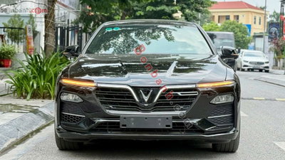 Xe VinFast Lux A 2.0 Tiêu chuẩn 2022