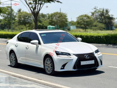 Xe Lexus GS 300 2017